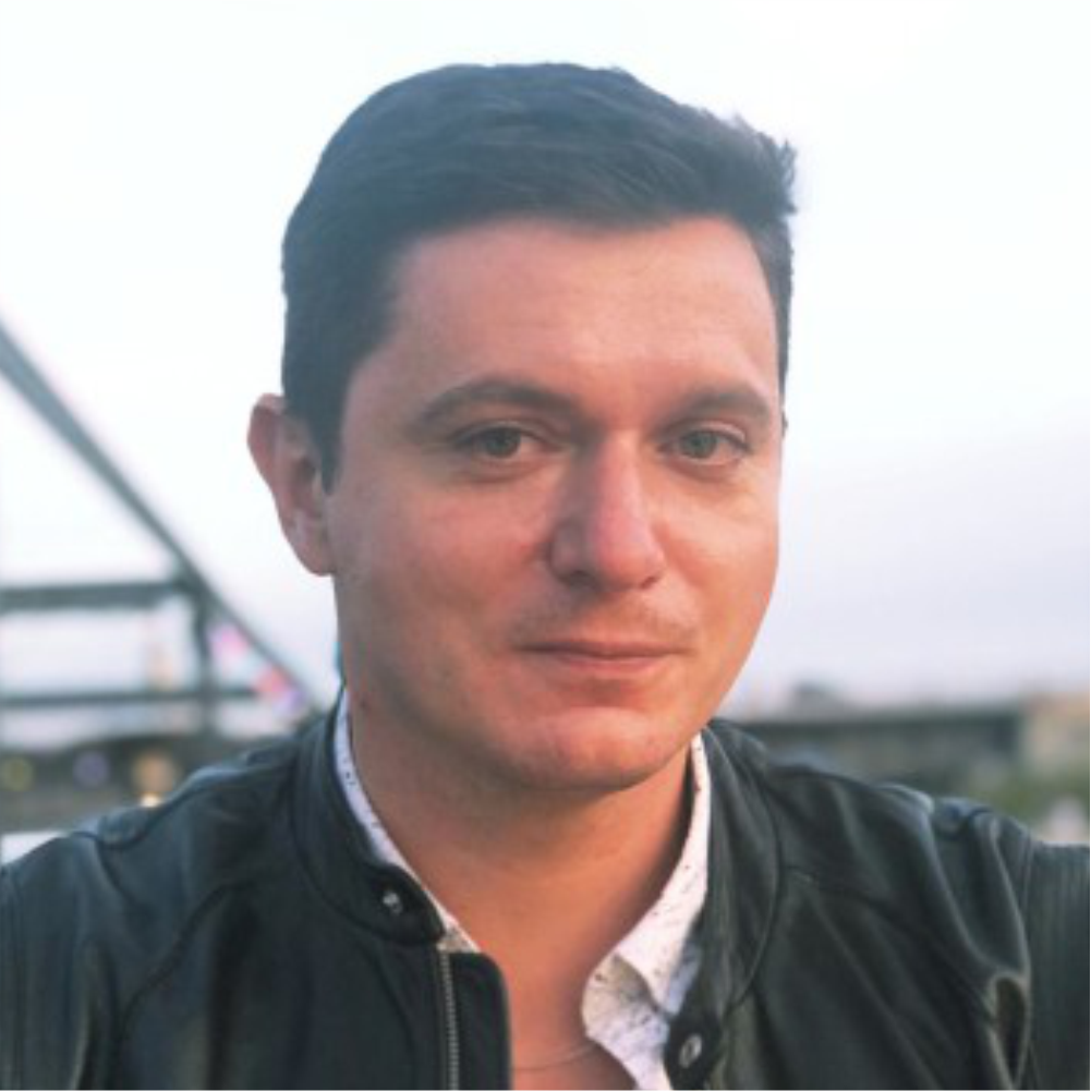 RADOSŁAW LORYCH